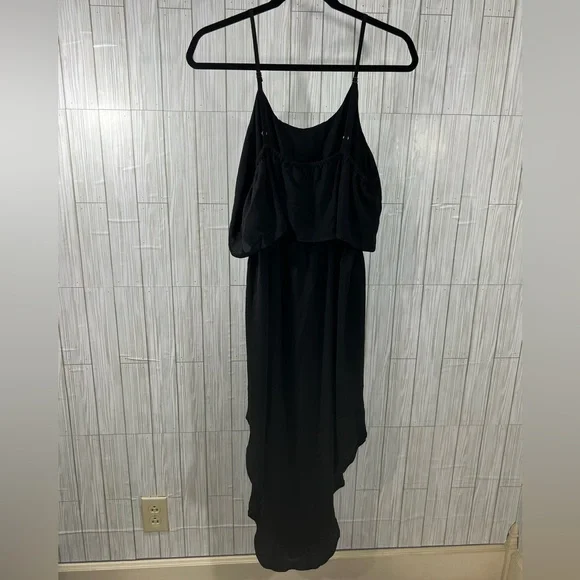 Nerlerolian Black Dress - Picture 4 of 4